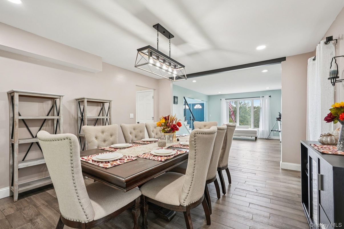 Dining room, Interior, Pendant Lights, Recessed Lighting, Wood Texture Flooring