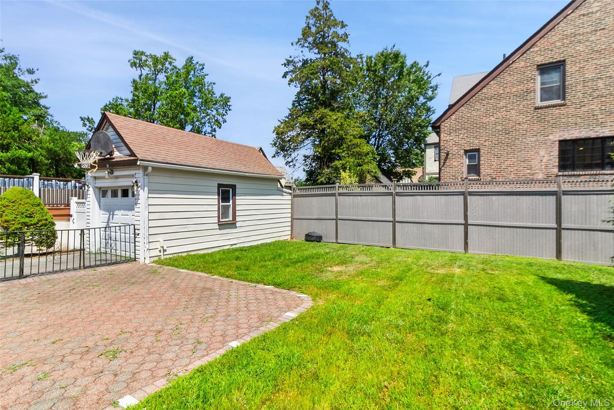 Backyard, Detached Garage, Exterior