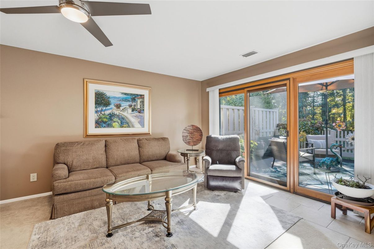 Interior, Living room