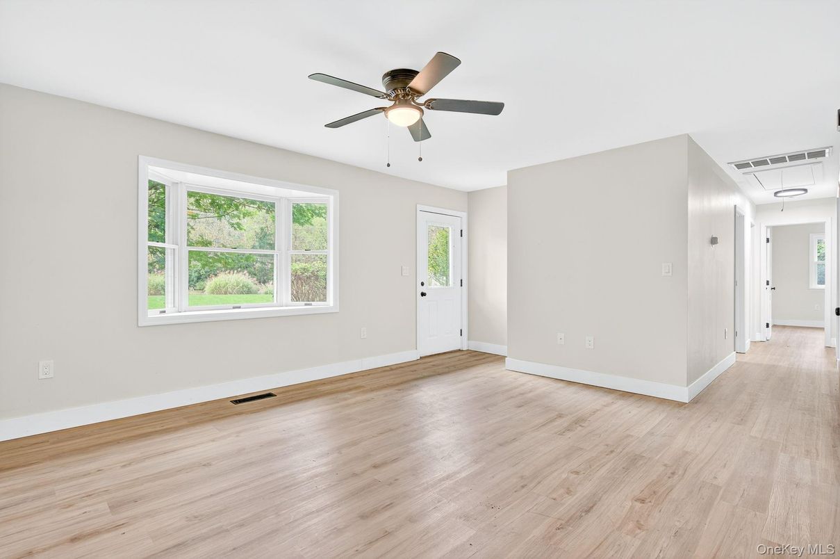 Empty room, Interior, Wood Texture Flooring