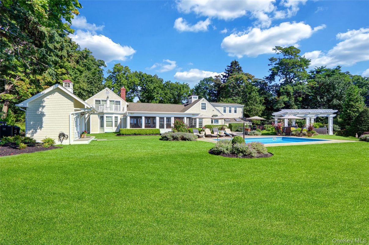 Backyard, Exterior, Pool