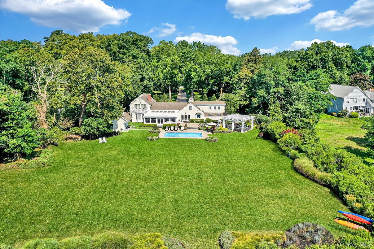 Backyard, Exterior, Pool