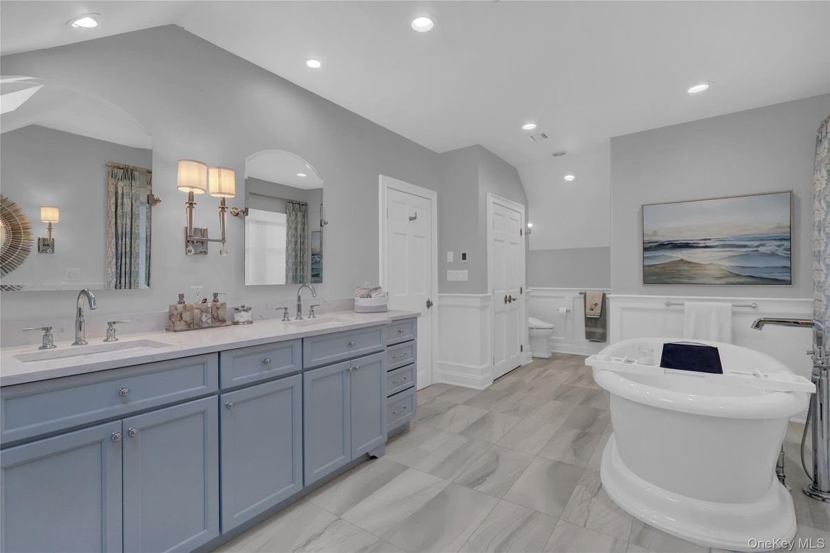 Bathroom, Dual Sink Vanities, Free Standing Baths, Interior, Marble, Recessed Lighting