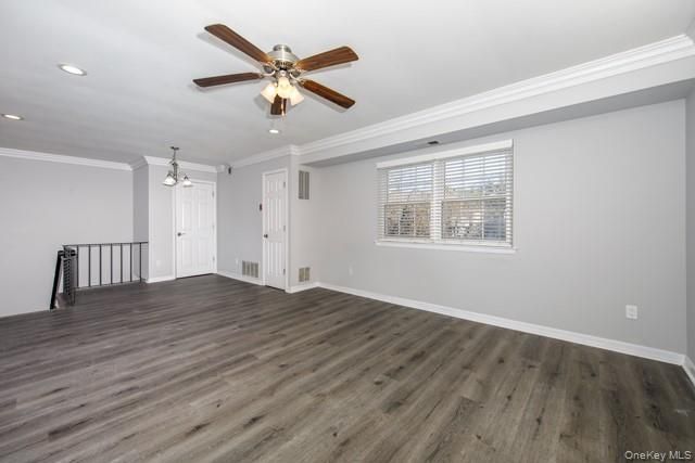 Empty room, Interior, Pendant Lights, Recessed Lighting, Wood Texture Flooring