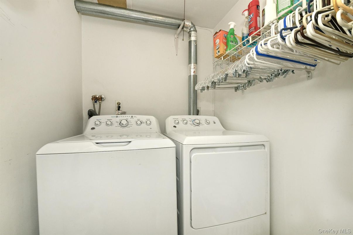 Interior, Utility Closets, Washer