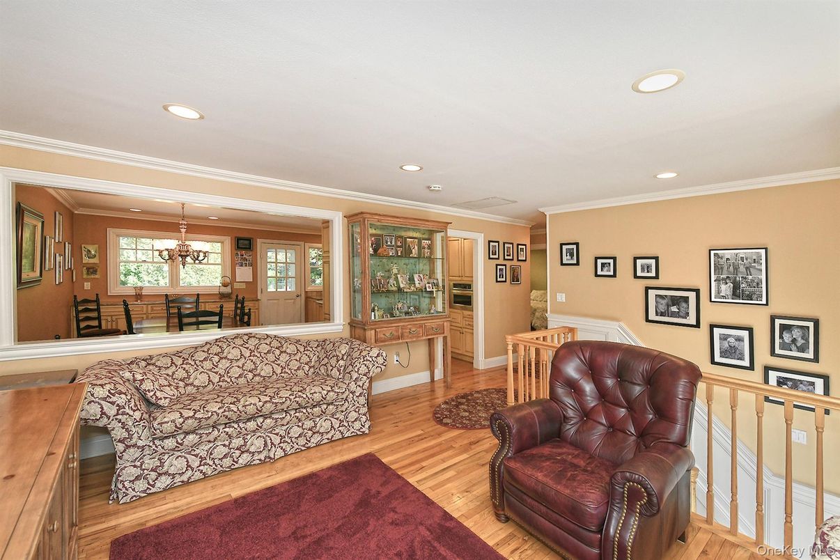 Chandelier, Interior, Recessed Lighting, Wood Texture Flooring