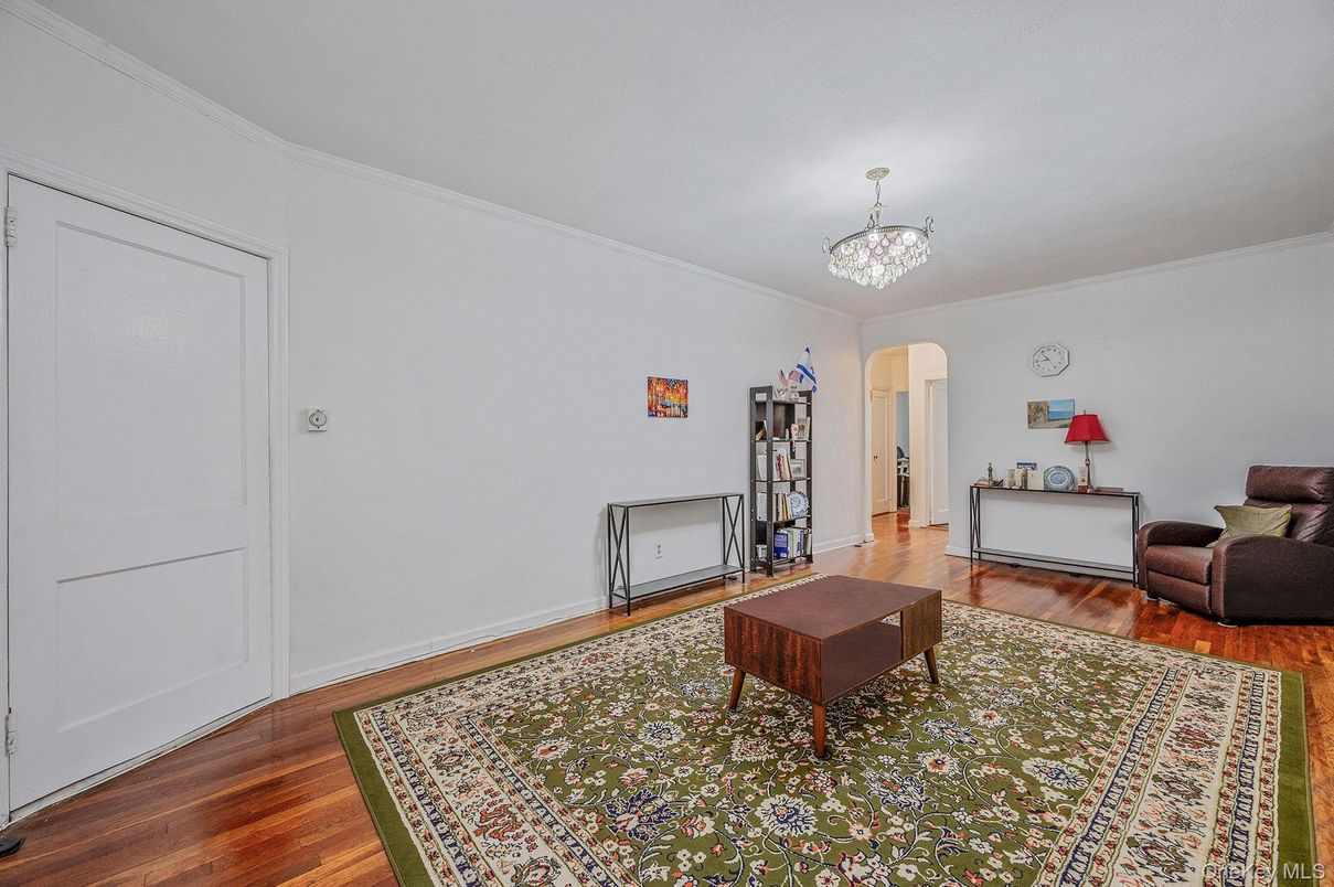 Chandelier, Interior, Wood Texture Flooring