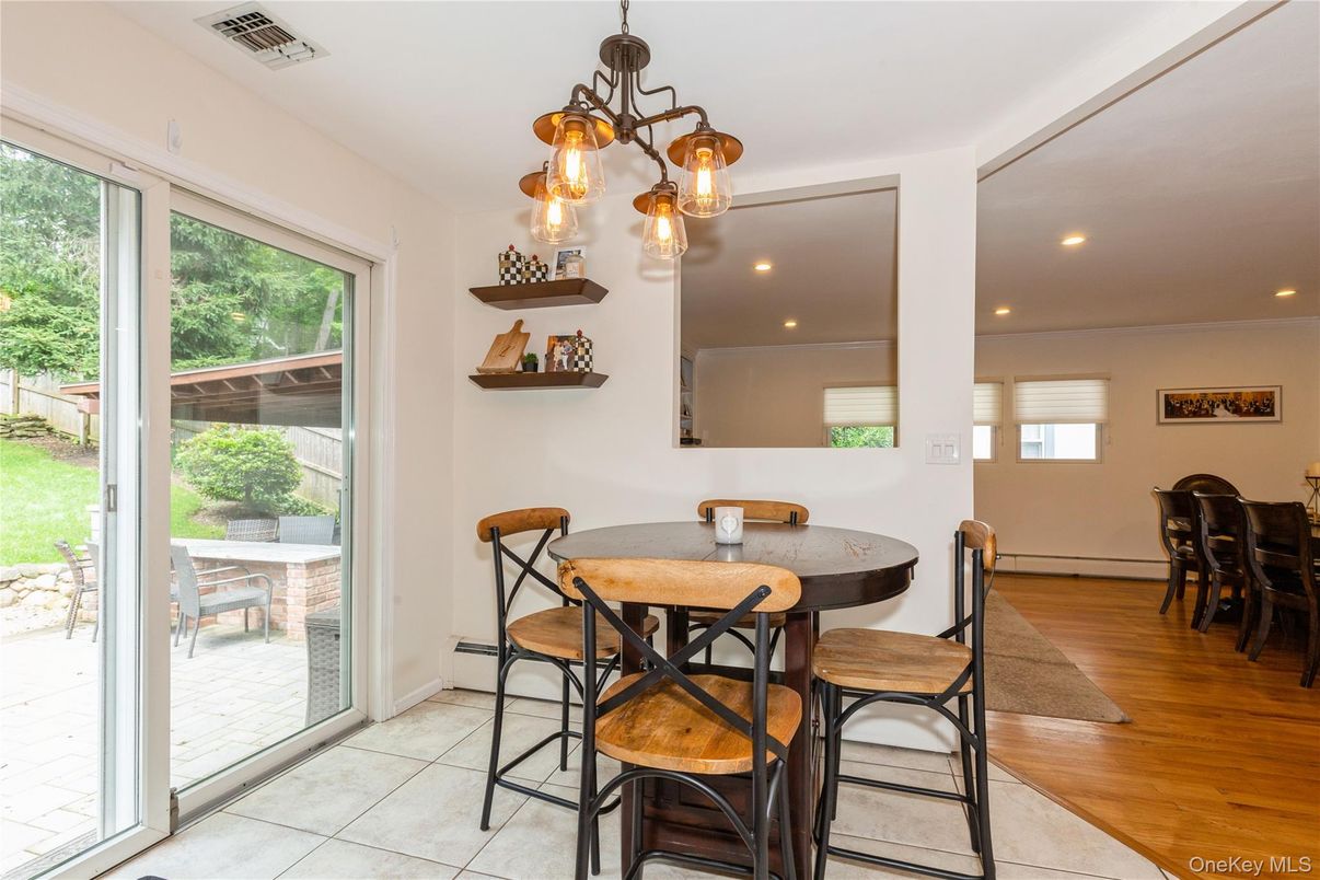 Dining room, Interior, Pendant Lights, Recessed Lighting, Wood Texture Flooring