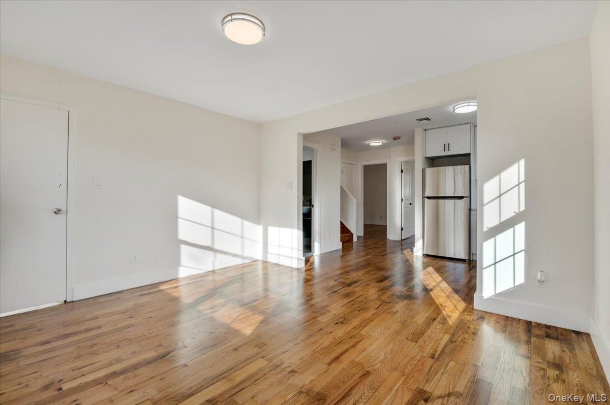 Empty room, Interior, Kitchen, Wood Texture Flooring