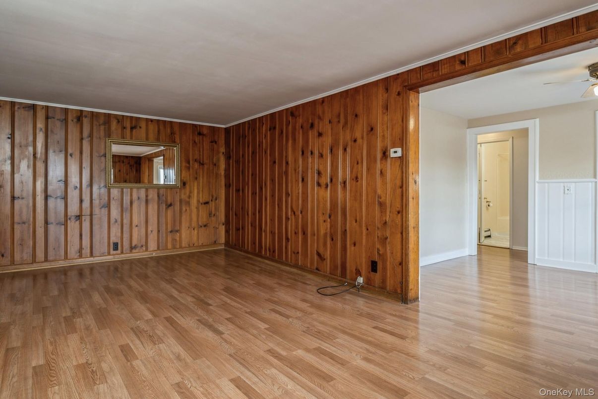 Empty room, Interior, Wood Texture Flooring, Wooden Walls