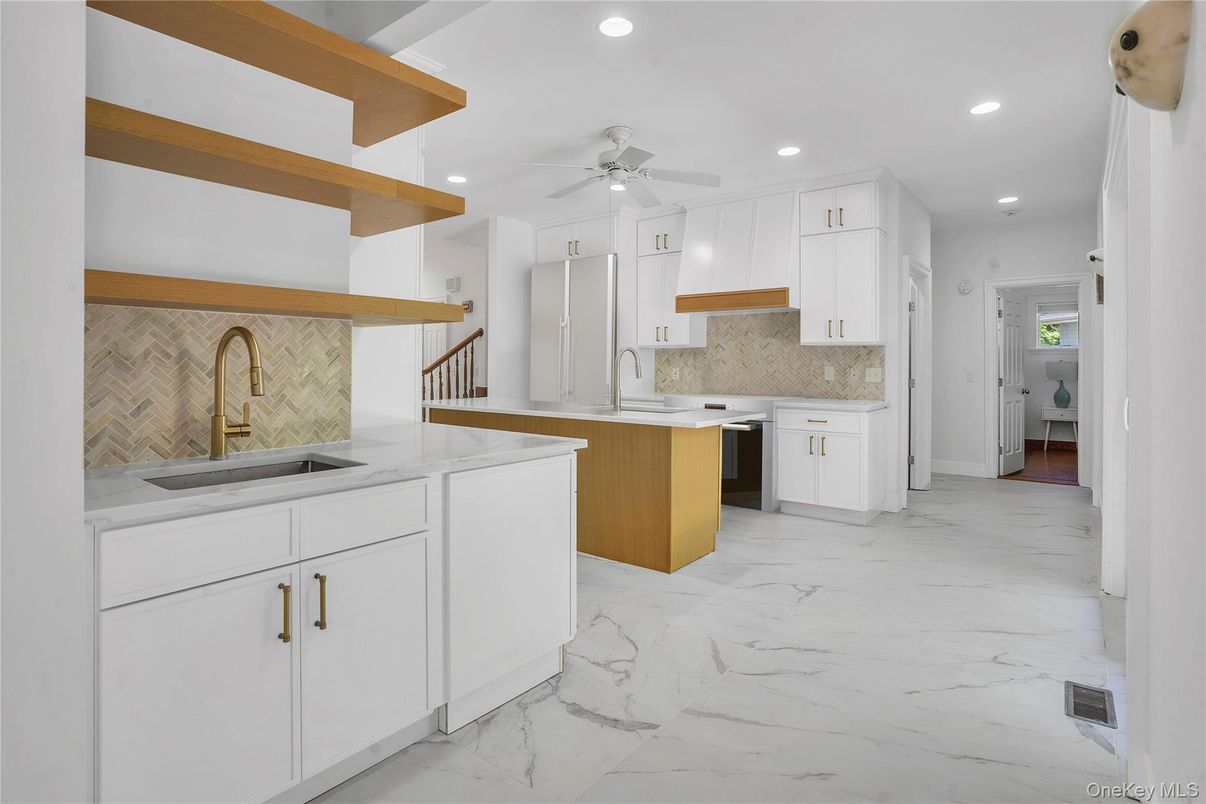 Interior, Kitchen, Marble, Recessed Lighting