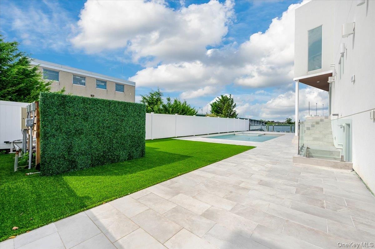 Backyard, Exterior, Pool