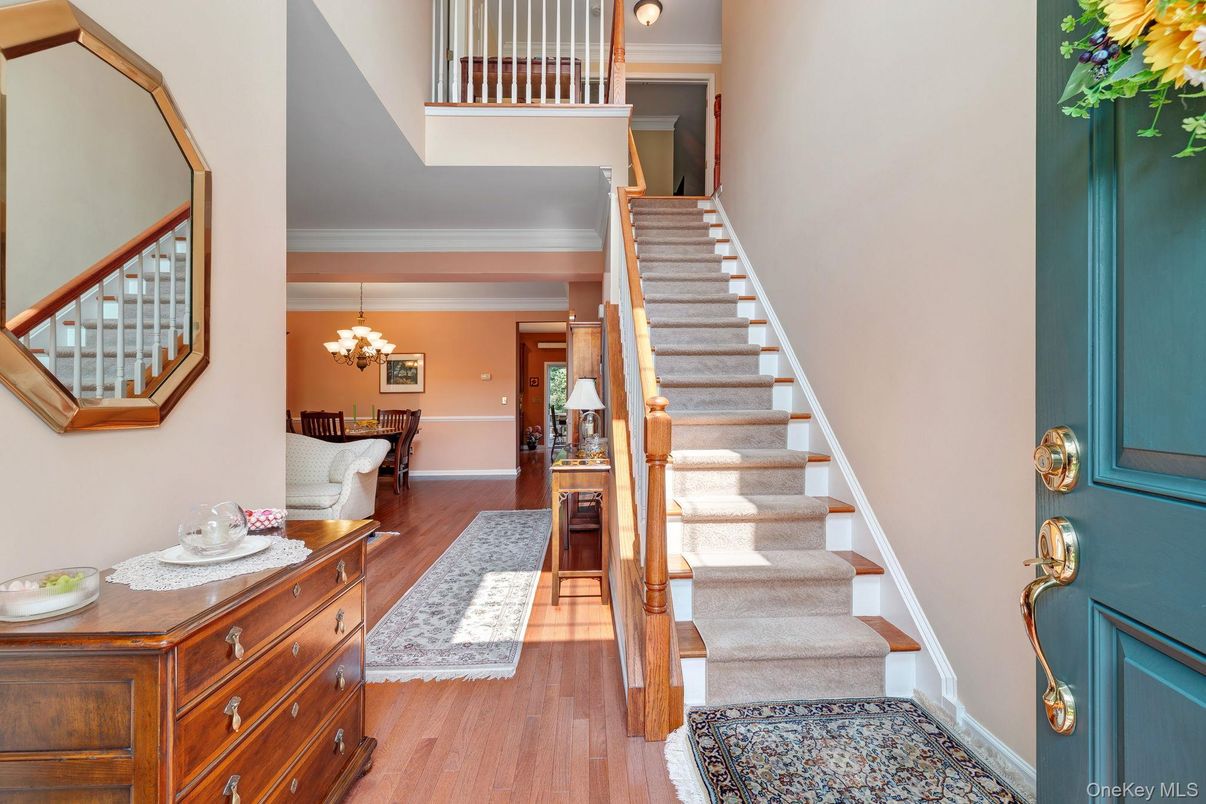 Chandelier, Interior, Wood Texture Flooring