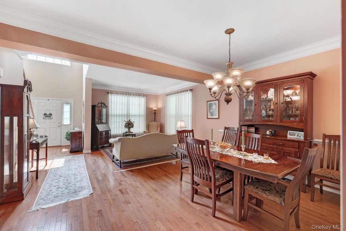 Chandelier, Dining room, Interior, Living room, Wood Texture Flooring
