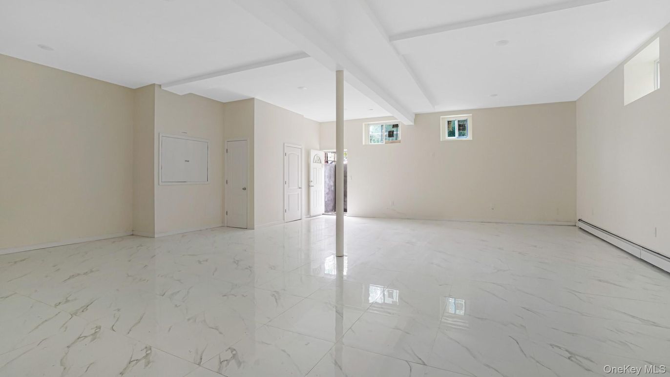 Empty room, Interior, Marble