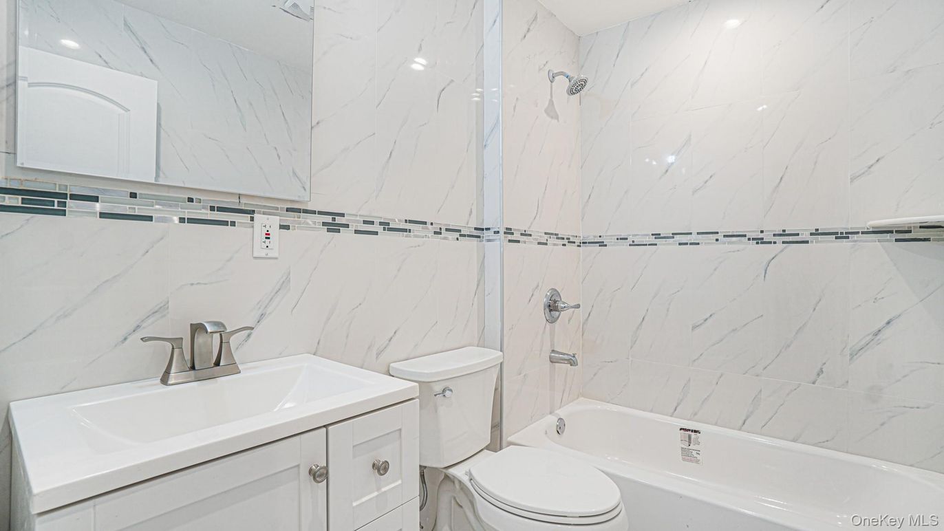 Bathroom, Interior, Marble Walls