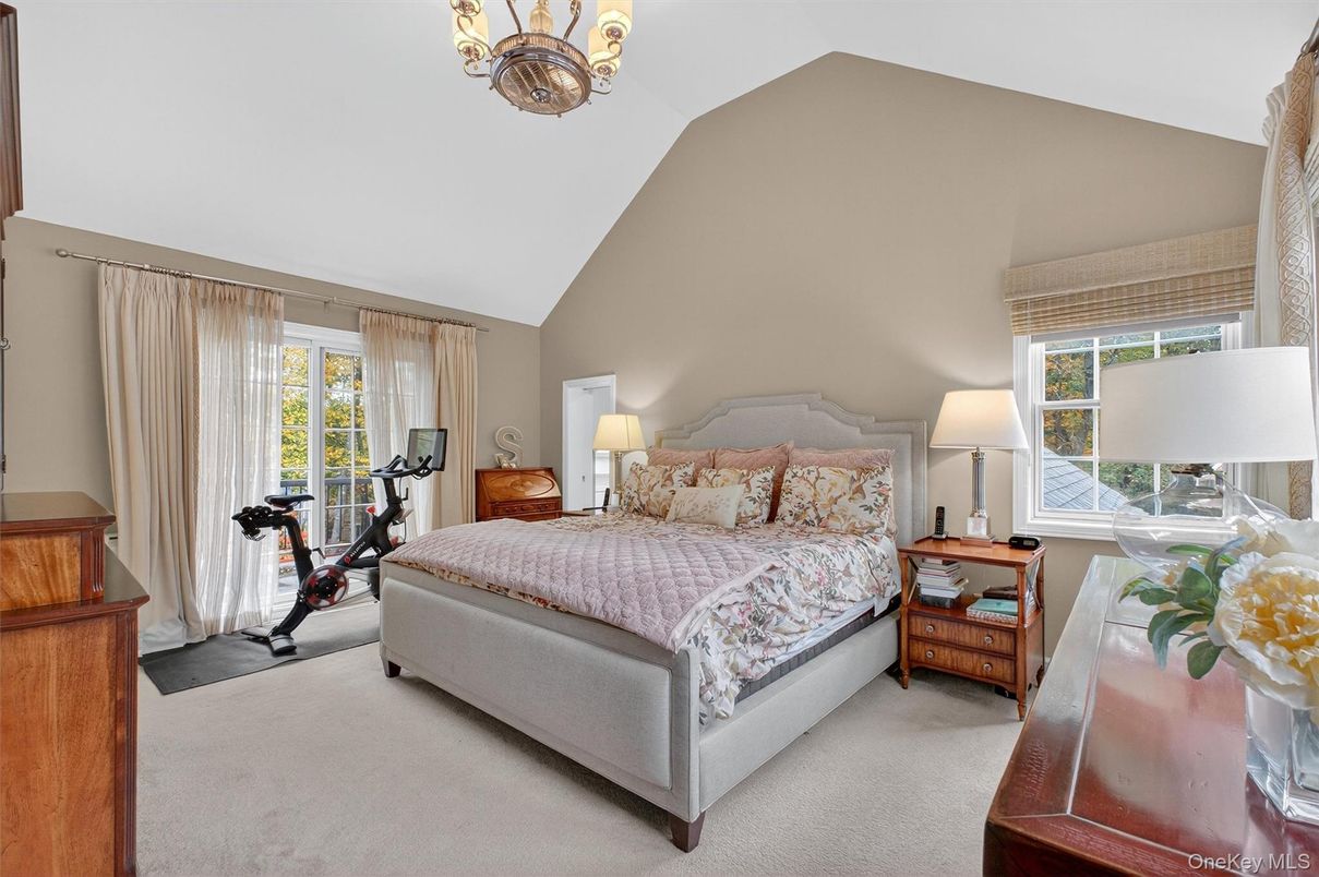 Bedroom, Fitness Equipment, Interior