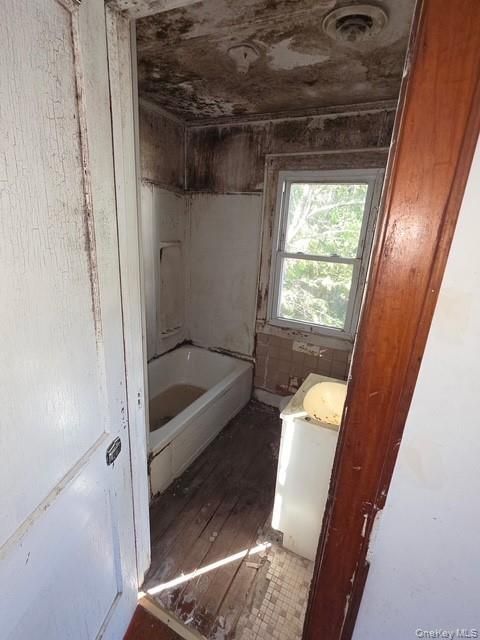 Bathroom, Interior, Wood Texture Flooring