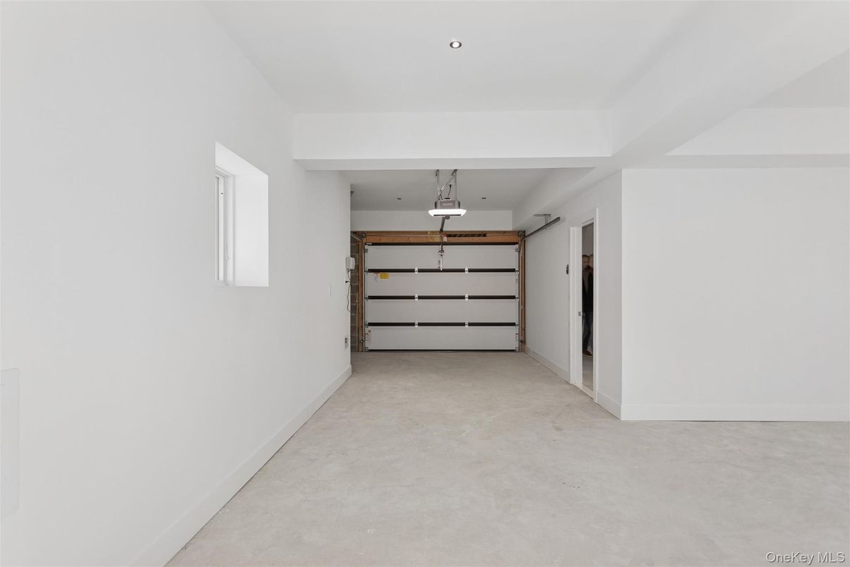 Garage, Interior, Recessed Lighting