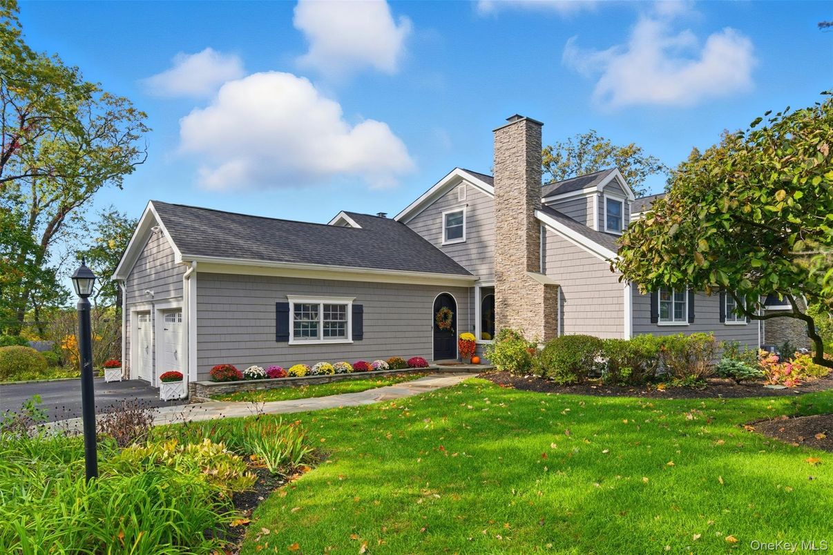 Attached, Backyard, Exterior, Facade, Cape Cod