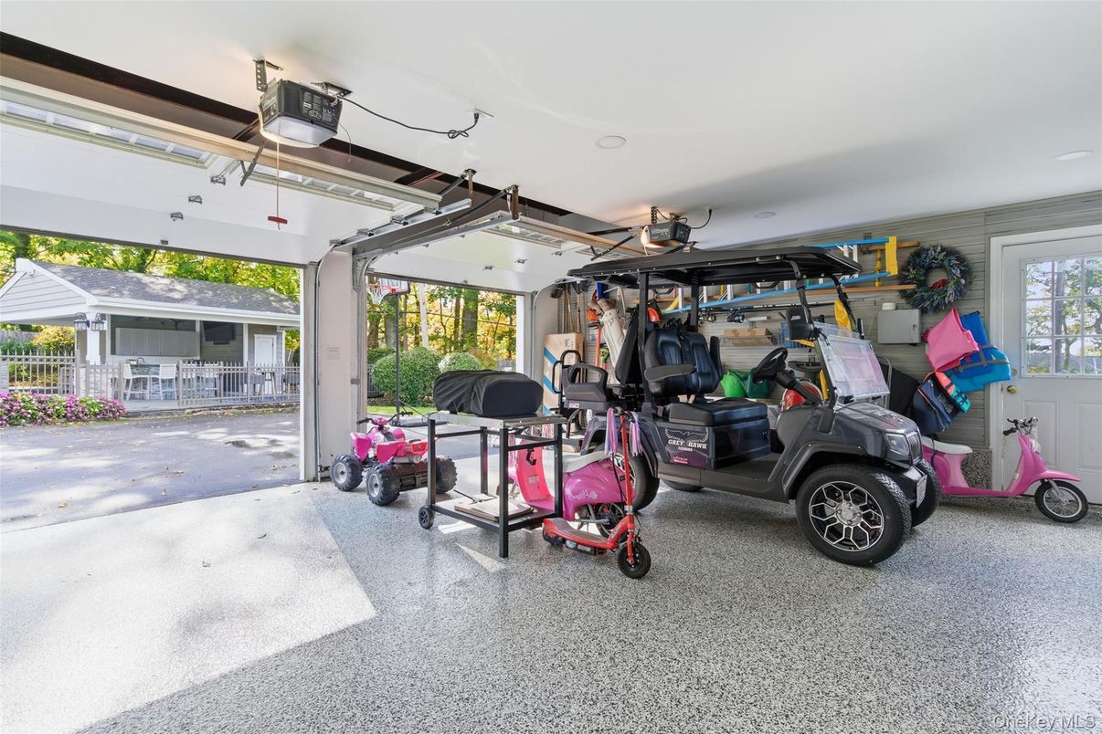 Fitness Equipment, Garage, Interior