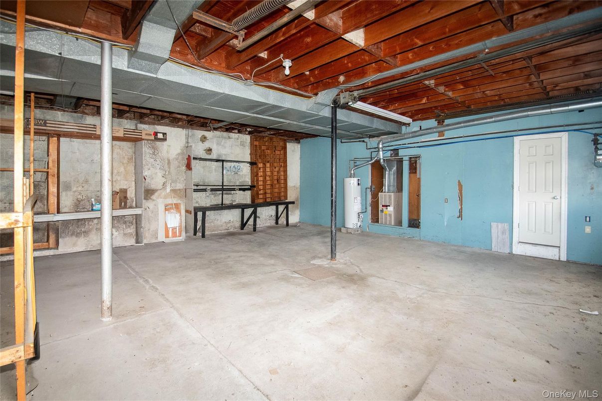 Interior, Wooden Beams