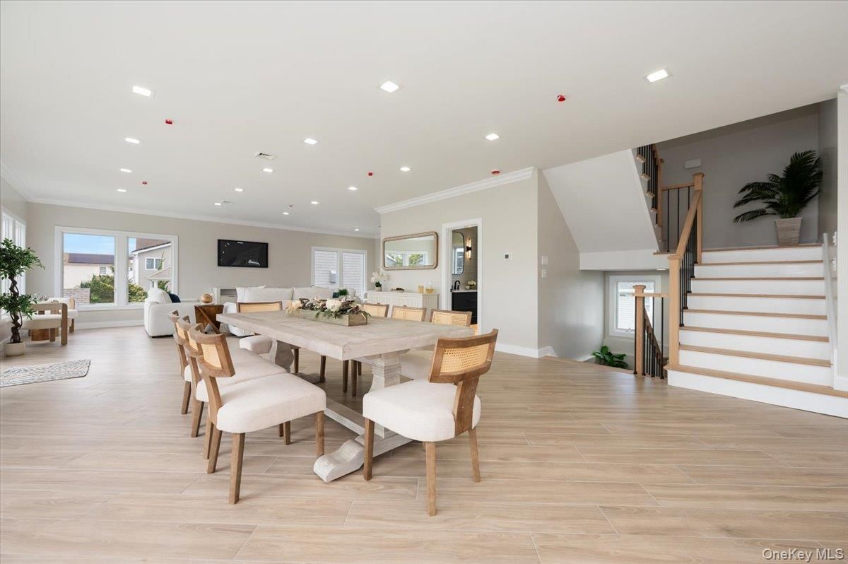 Dining room, Interior, Living room, Recessed Lighting, Wood Texture Flooring