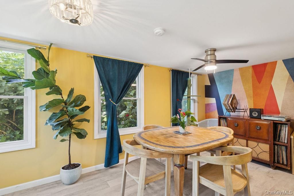 Dining room, Interior, Wood Texture Flooring
