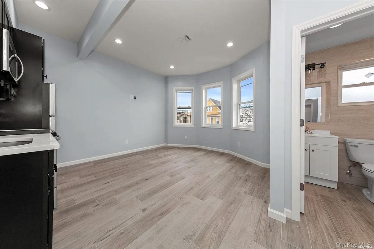 Bathroom, Empty room, Interior, Recessed Lighting, Wood Texture Flooring