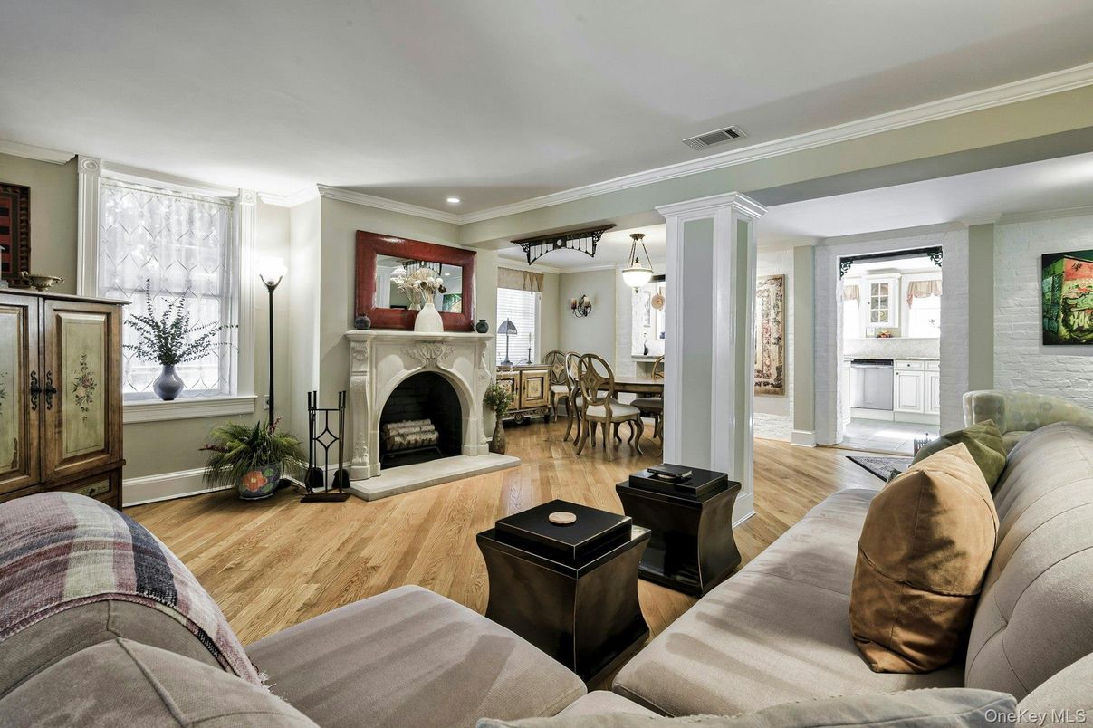 DE Listing image placeholder