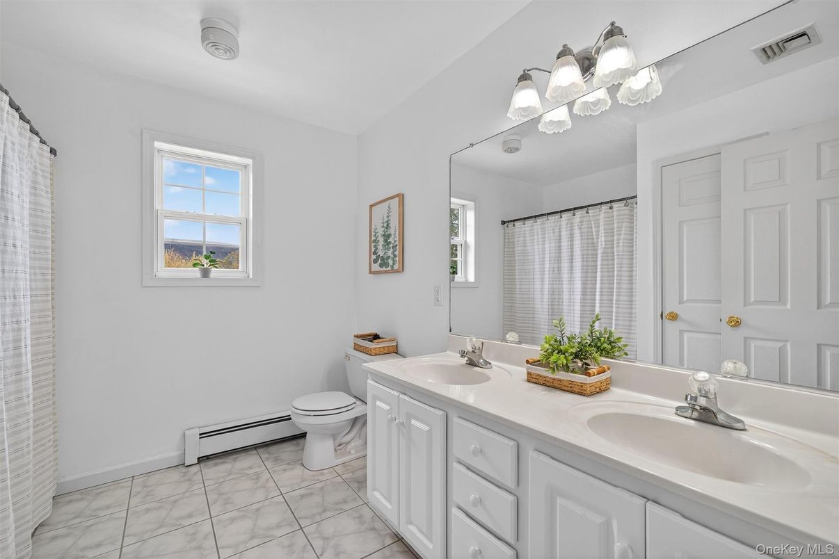 Bathroom, Dual Sink Vanities, Interior, Marble