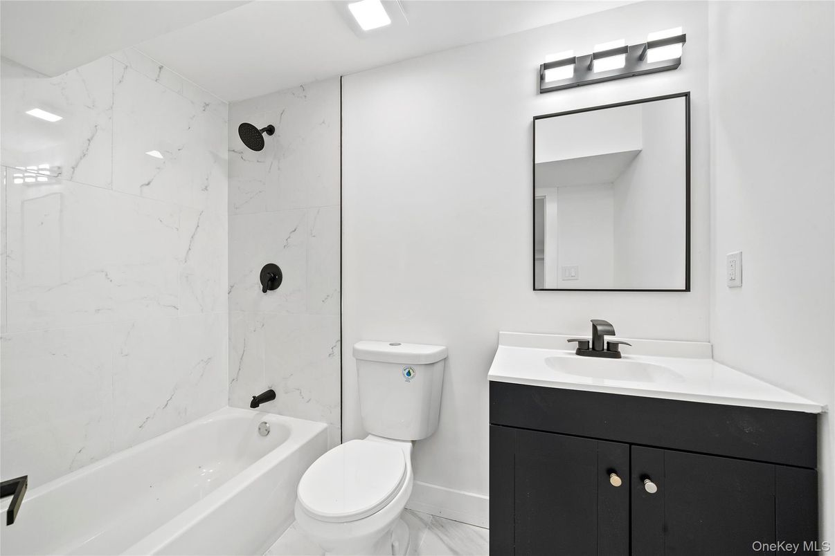 Bathroom, Interior, Marble, Marble Walls