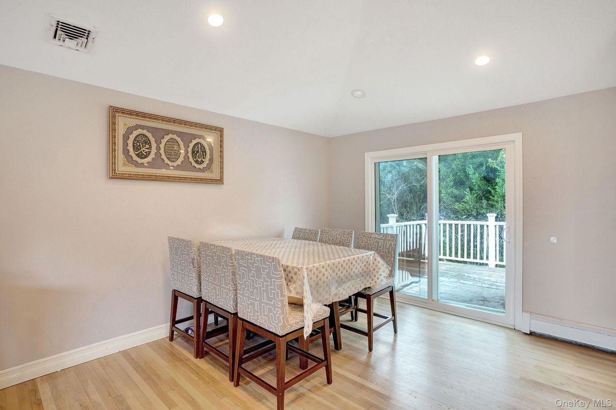 Dining room, Interior, Recessed Lighting, Wood Texture Flooring