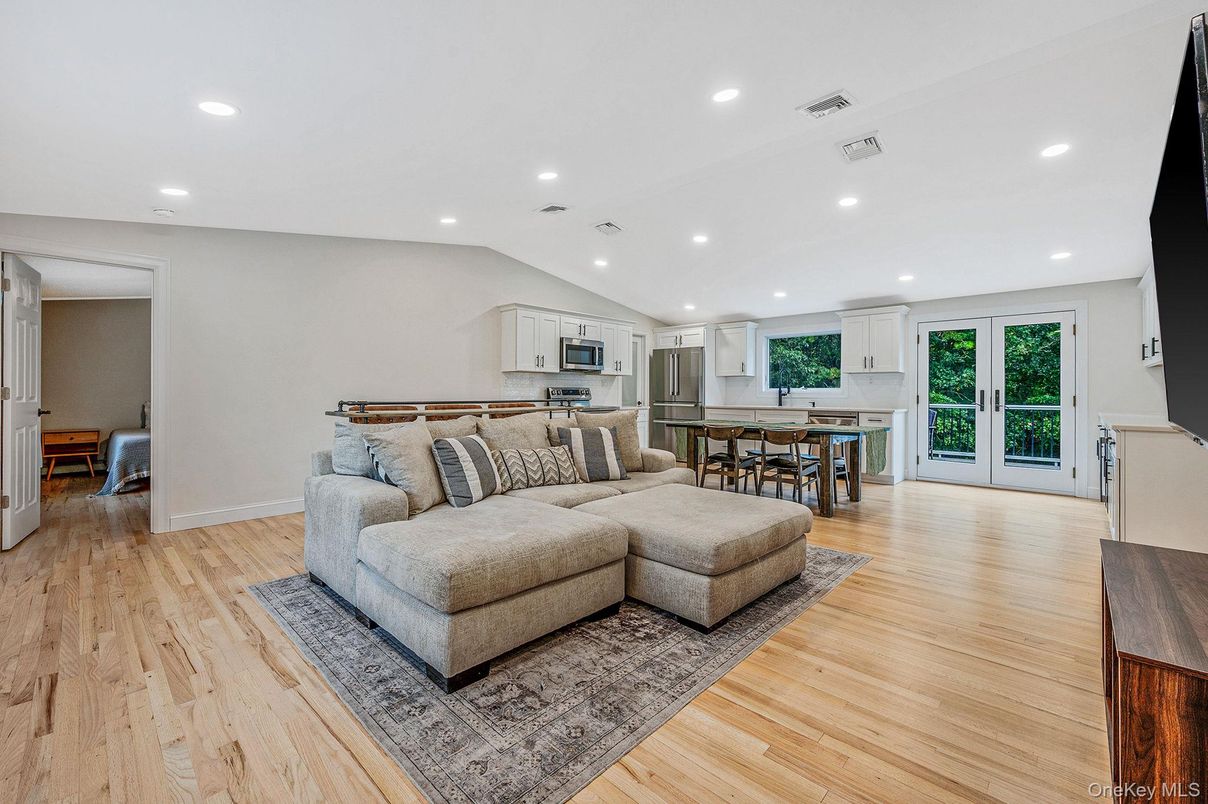 Interior, Kitchen, Living room, Recessed Lighting, Wood Texture Flooring