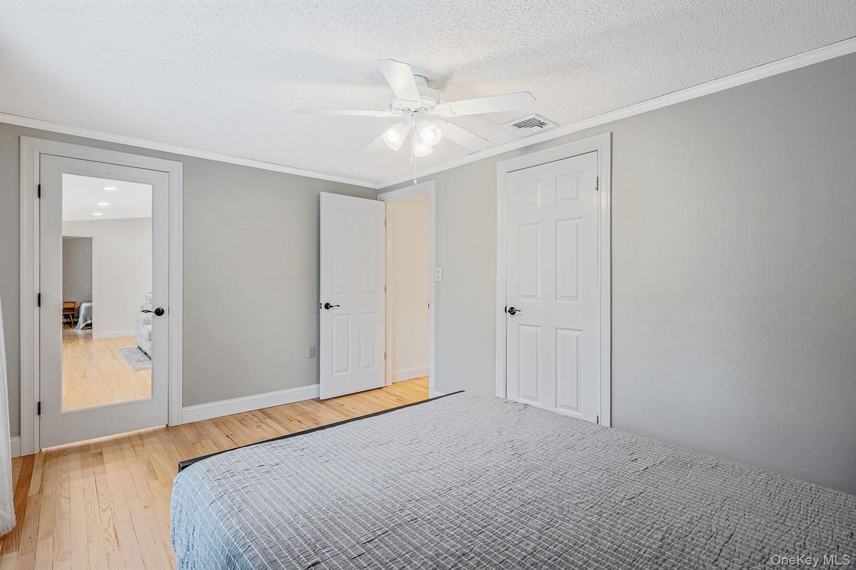 Bedroom, Empty room, Interior, Recessed Lighting, Wood Texture Flooring