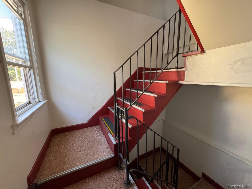 DE Listing image placeholder