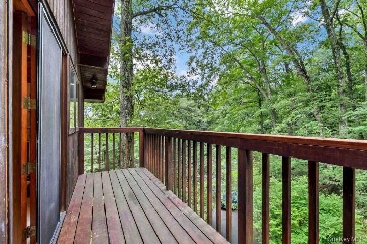 Exterior, Wood Texture Flooring