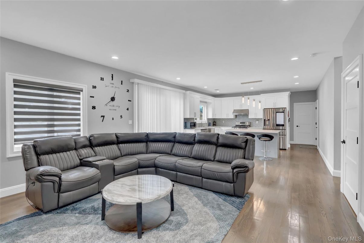 Interior, Kitchen, Living room, Pendant Lights, Recessed Lighting, Stainless Steel Appliances, Wood Texture Flooring