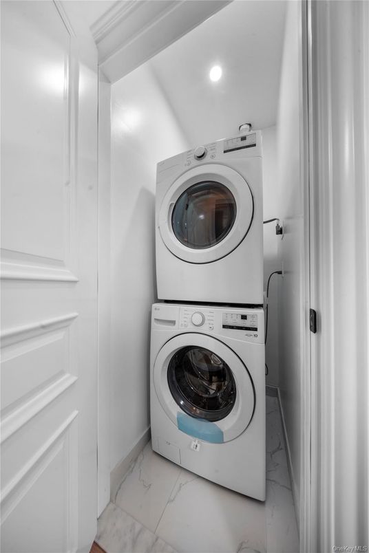 Interior, Marble, Recessed Lighting, Utility Closets, Washer