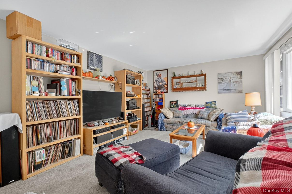 Interior, Living room