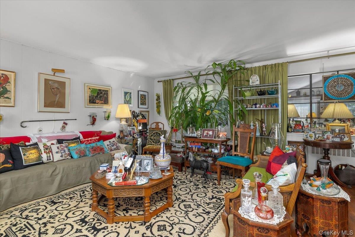 Interior, Living room