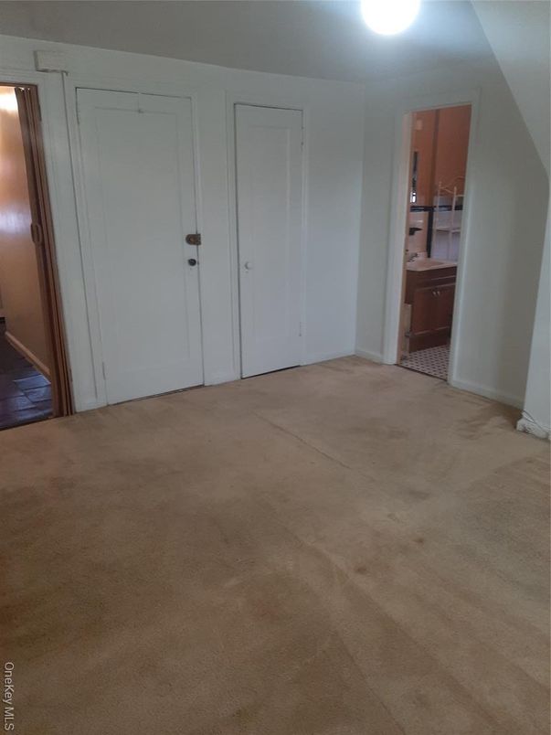 Bathroom, Empty room, Interior