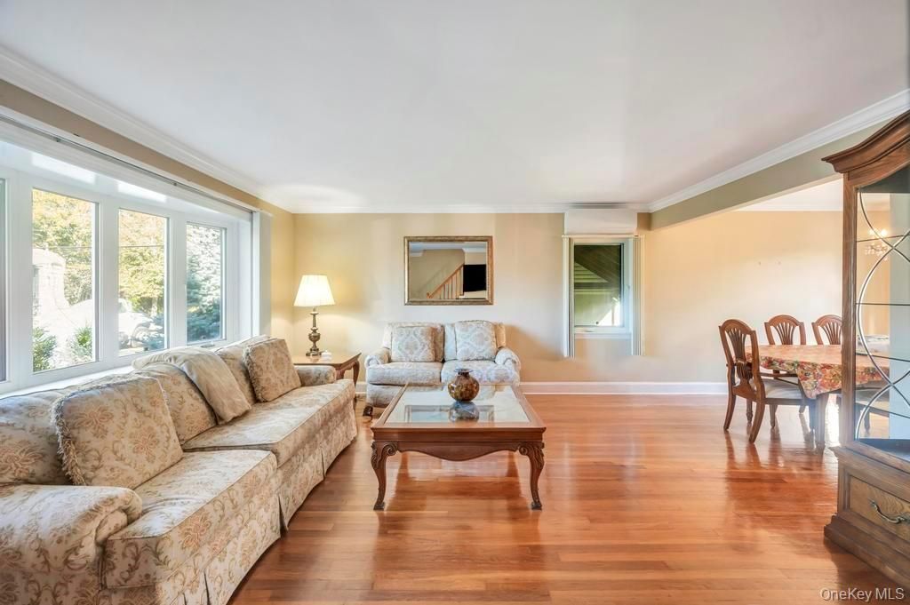 Dining room, Interior, Living room, Wood Texture Flooring