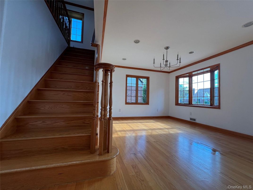 Empty room, Interior, Pendant Lights, Recessed Lighting, Wood Texture Flooring