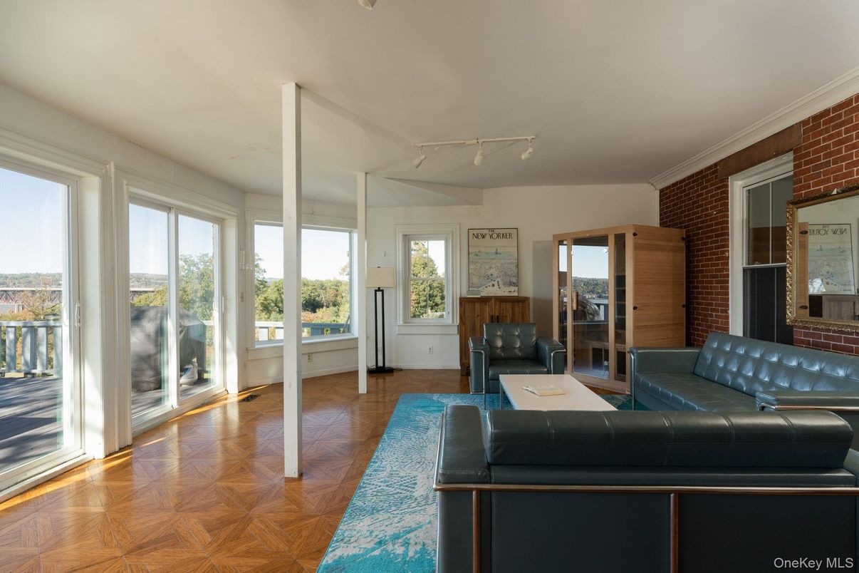 Interior, Living room, Stone Walls