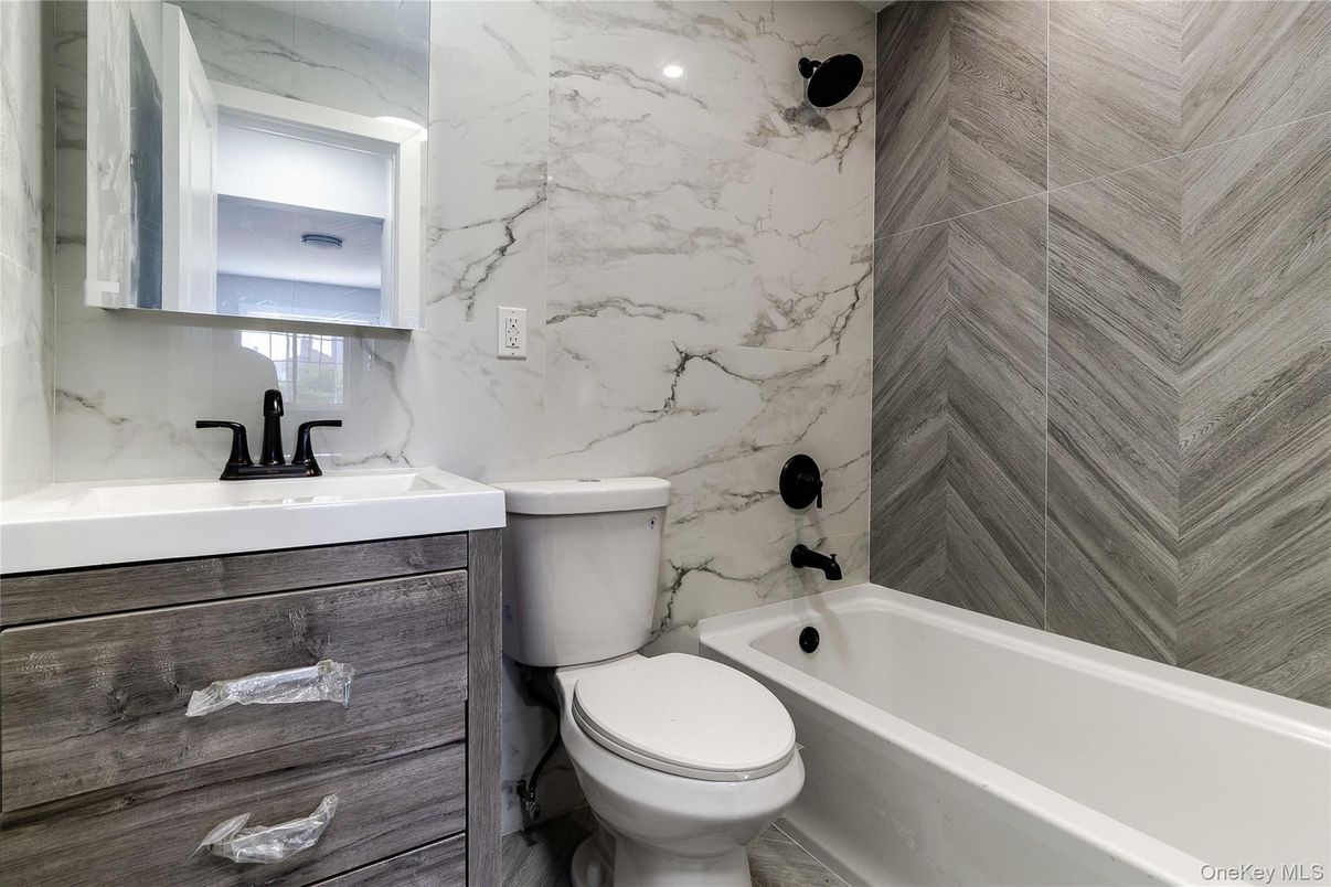 Bathroom, Interior, Marble Walls
