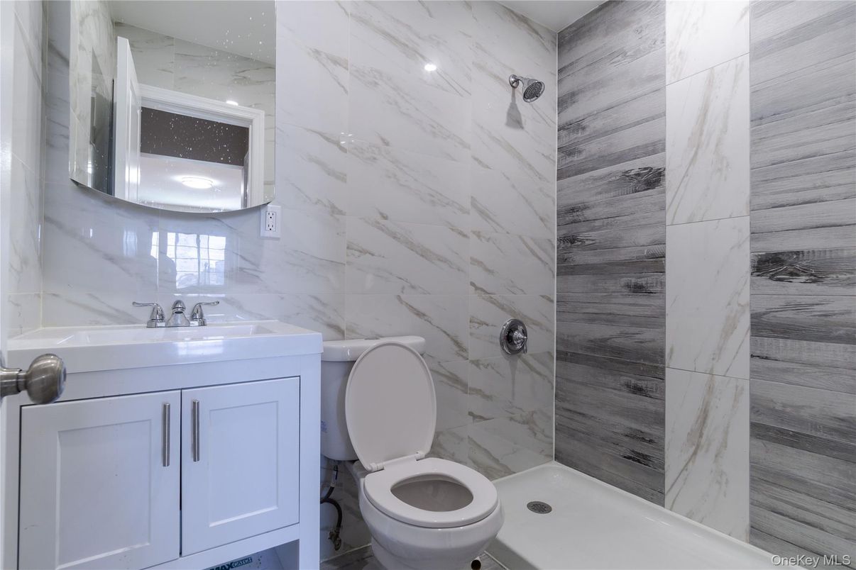 Bathroom, Interior, Marble Walls