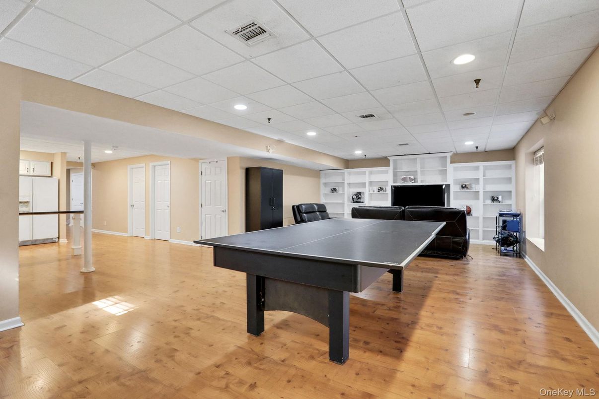 Game Room, Interior, Recessed Lighting, Wood Texture Flooring