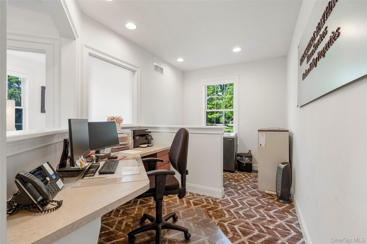 Home Office, Interior, Recessed Lighting