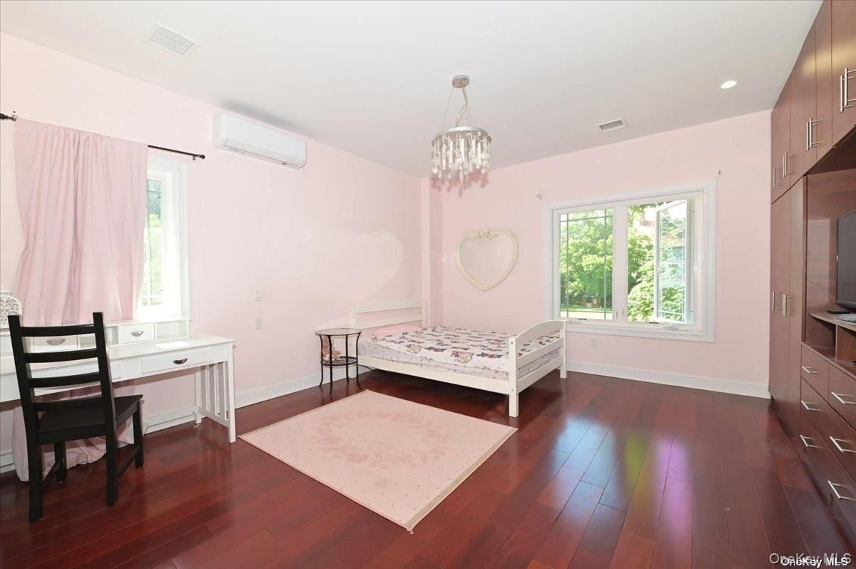 Chandelier, Interior, Recessed Lighting, Wood Texture Flooring